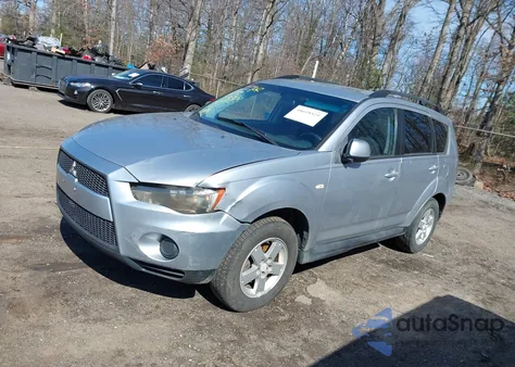 2010 Mitsubishi Outlander Es z USA, uszkodzony, nr VIN JA4AT2AW6AZ016205